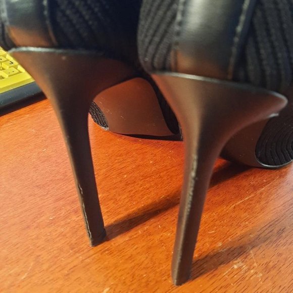 Steve Madden Darra Pointe Toe Stretched Knit Stiletto Heel Black Sz10 New Defect - Picture 7 of 7